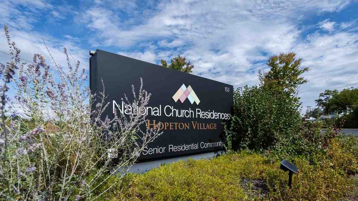 Entrance sign